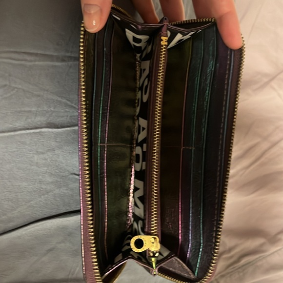 Marc By Marc Jacobs passport wallet - Picture 6 of 6